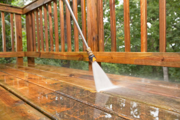Best Pool Deck Cleaning  in Laurel Hill, NC
